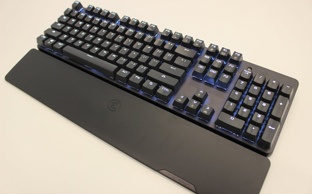 Review GameSir GK300 Wireless Mechanical Gaming Keyboard