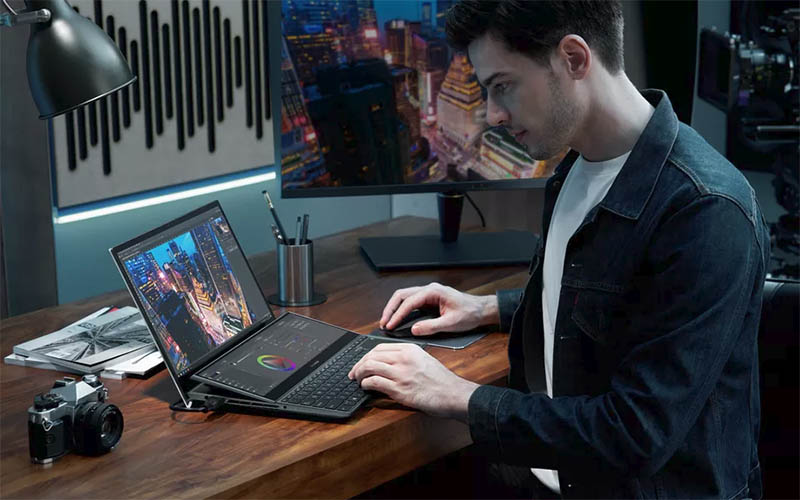 ZenBook Pro Duo 15 OLED dan ZenBook Duo 14, Laptop Layar Ganda Terbaru dari ASUS