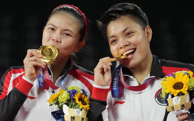 Garena Hadiahi Ganda Putri Badminton Indonesia Diamond Gratis Seumur Hidup