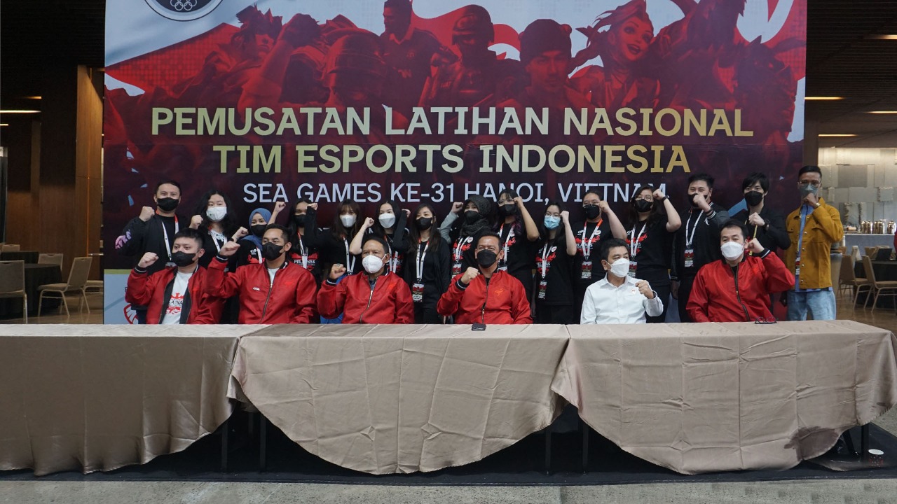 Kunjungi Pelatnas Esports SEA Games 2021, Menpora Semangati dan Tantang Atlet Kibarkan Merah Putih di Ajang Olahraga Multievent Asia Tenggara