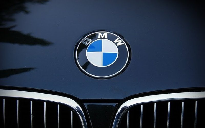 Penghangat Kursi Mobil Jadi Microtransaction Baru BMW