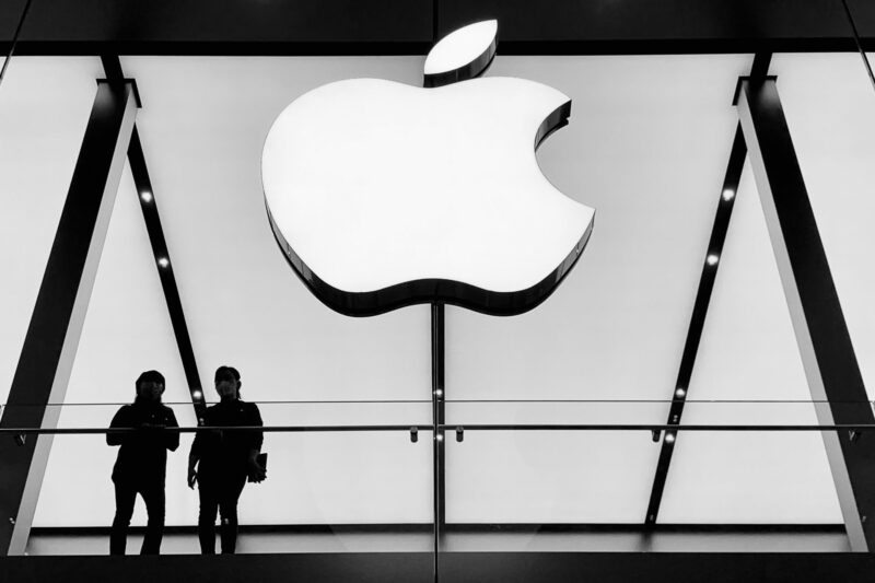 Apple Bakal Pungut 30% dari Penjualan NFT dalam Aplikasi