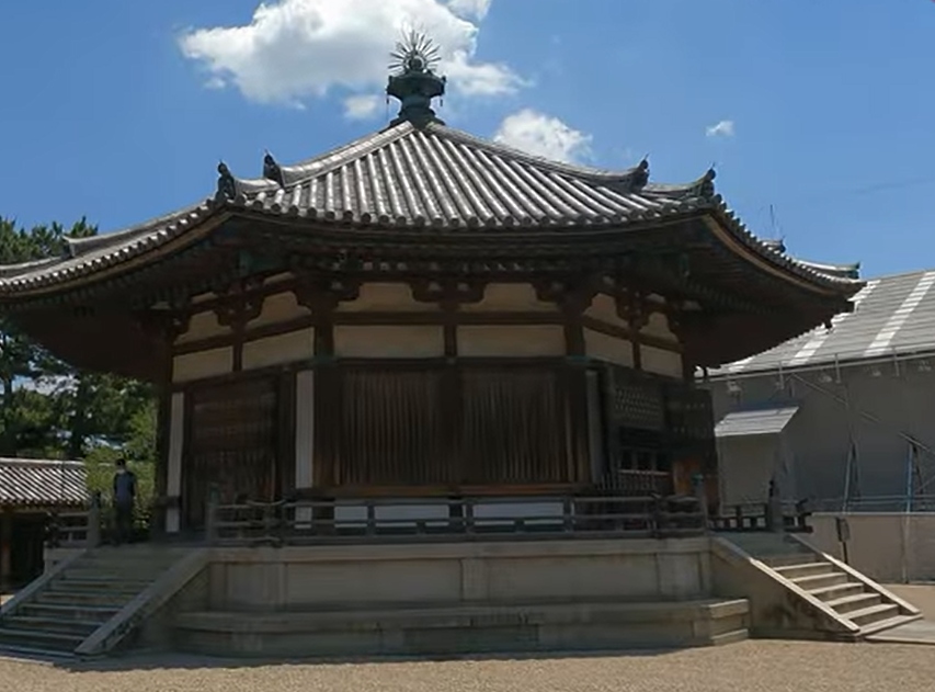 Kuil Horyuji Hall of Dreams