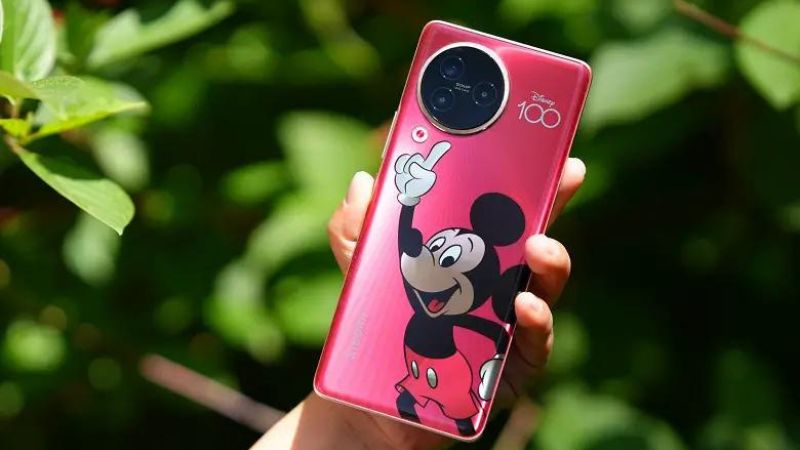 Review Civi 3 Mickey Mouse, Fans Disney Merapat
