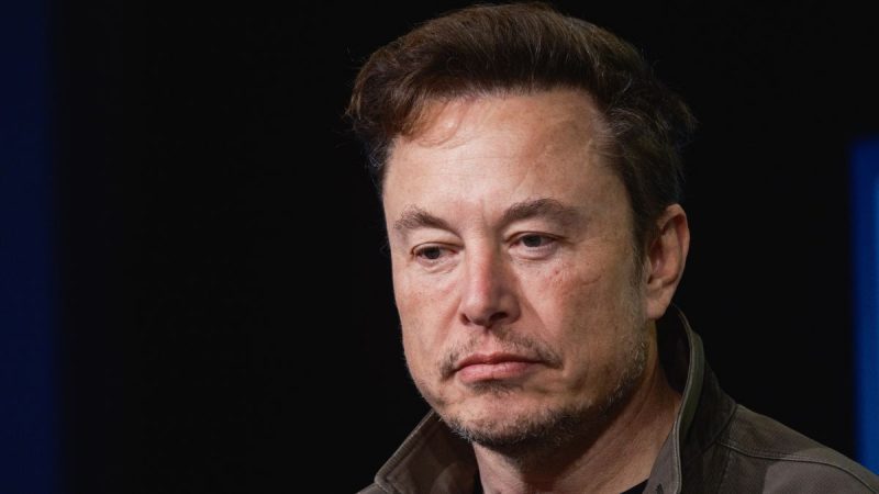 Elon Musk Hadir di Valorant Champions 2023, Disambut Makian