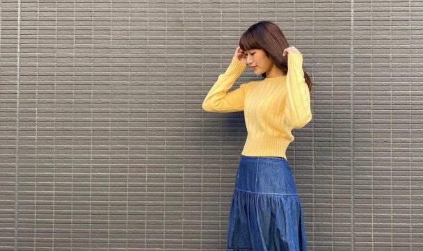 Knitwear dan Denim Nana FUjita AKB48
