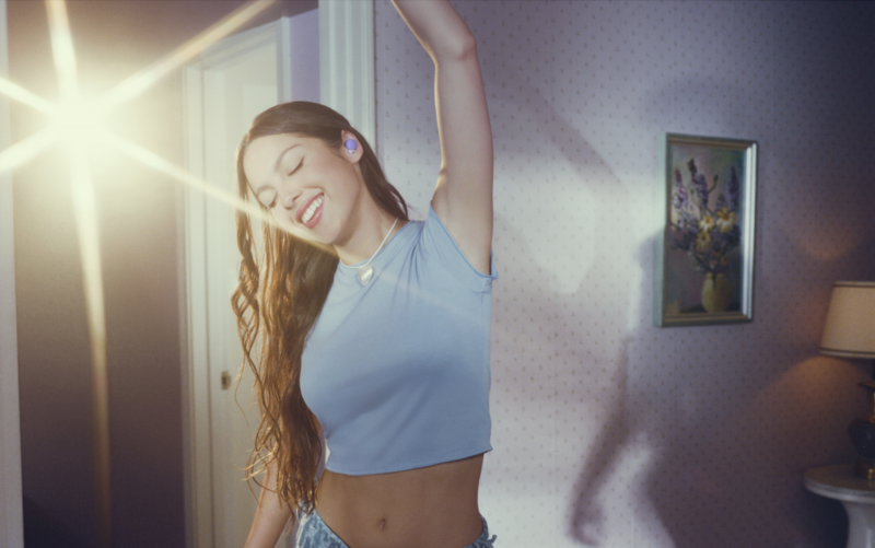 Sony Collab dengan Olivia Rodrigo, Rilis LinkBuds S Limited Edition