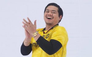 Coach Yeb ONIC Esports