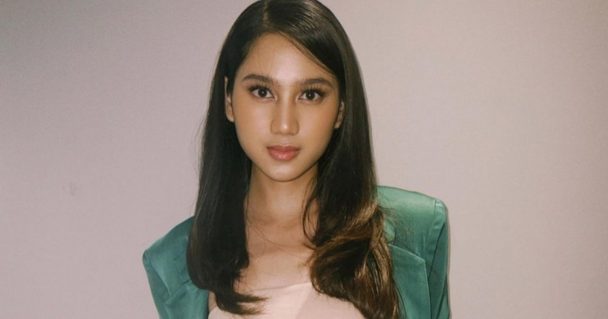 Member JKT 48 yang telah menjadi alumni JKT 48 dan sukses di industri perfilman.