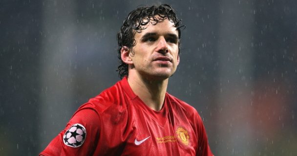 Sosok publik figur yang kecanduan main gim Football Manager alias game simulasi manajer sepak bola.